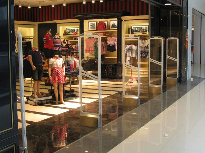 Solution for installing magnetic security gates for stores and supermarkets Solution for installing magnetic security gates for stores and supermarkets